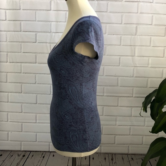 Shirt by Liz & Co. - Picture 2 of 4